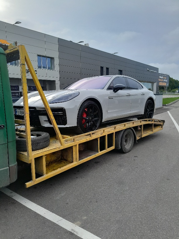 Попутний +380982260331