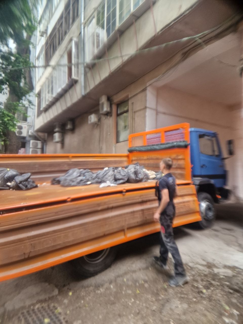 Грузоперевозки +380681102562