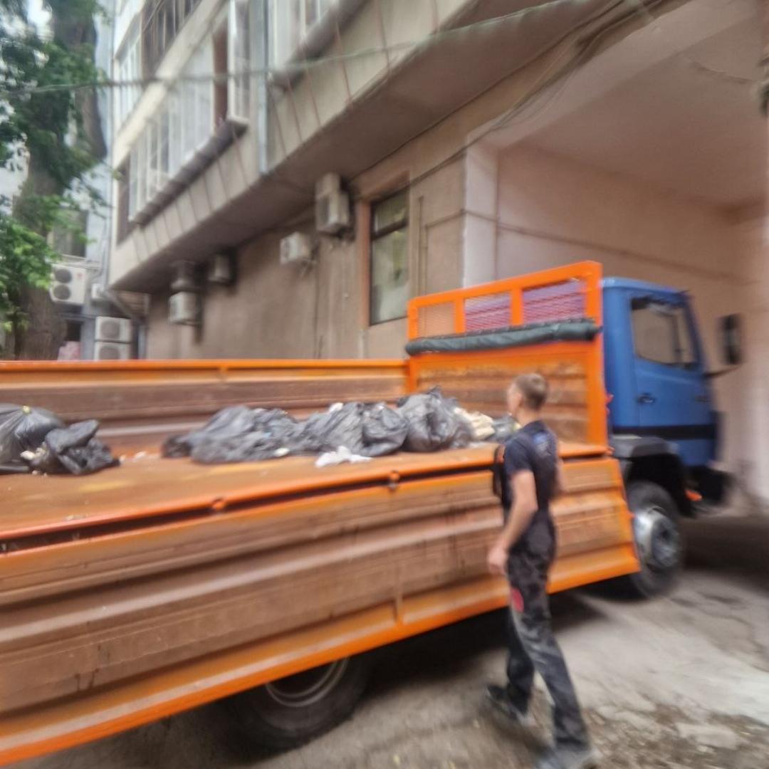 Грузоперевозки +380681102562